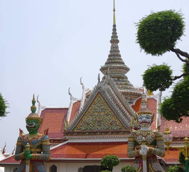 Wat Arun o Templo do Amanhecer (Bangkok - Tailândia)