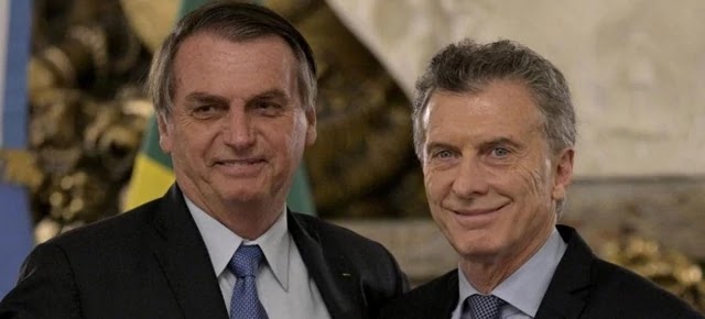 Na Argentina encerra o neoliberalismo dando vitória a Fernández e Kirschner, com 51,8% contra 35,2% de Macri, o amigo de Bolsonaro Os peronistas voltaram ao poder na Argentina no domingo, derrotando o presidente neoliberal Mauricio Macri com uma vantagem confortável, em uma eleição que desloca a terceira maior economia da América Latina para a esquerda depois de sofrer uma profunda crise econômica.