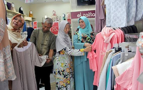 Kudus Lowongan Kerja Sebagai Sales Assisten di Galery Elzatta Kudus Kudus Lowongan Kerja Sebagai Sales Assisten di Galery Elzatta Kudus