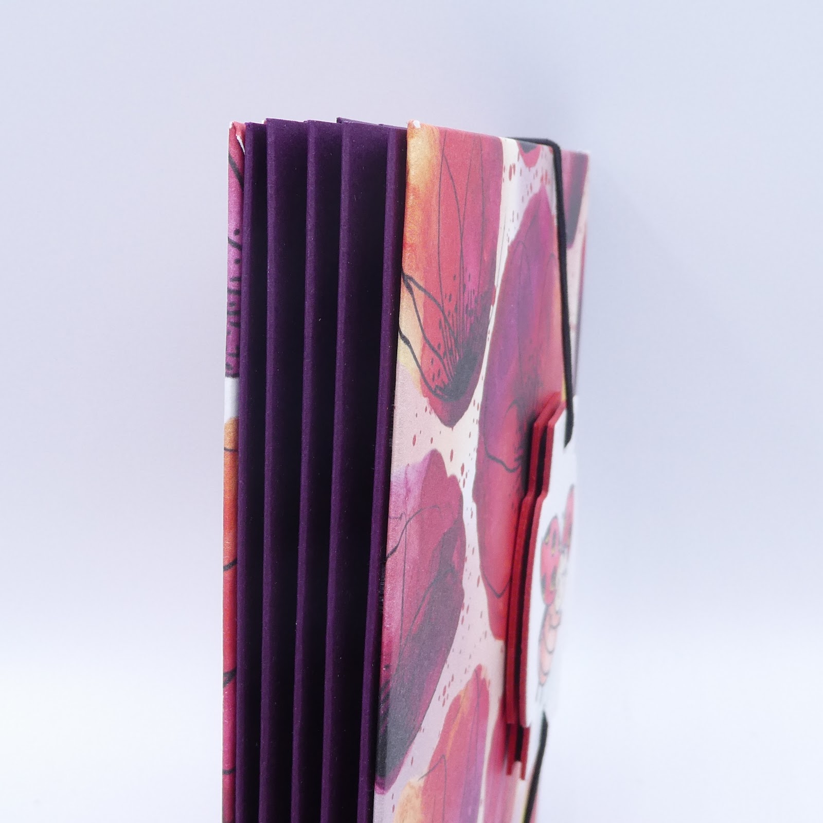 Karin's Papercraft Harmonica Folder