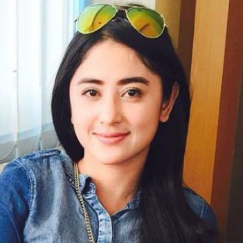 Kumpulan Lagu Dewi Persik Mp3 Download Full Album Terbaru - Musicontempo