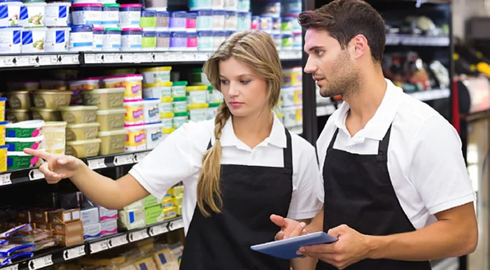 Imagen de empleados de supermercado