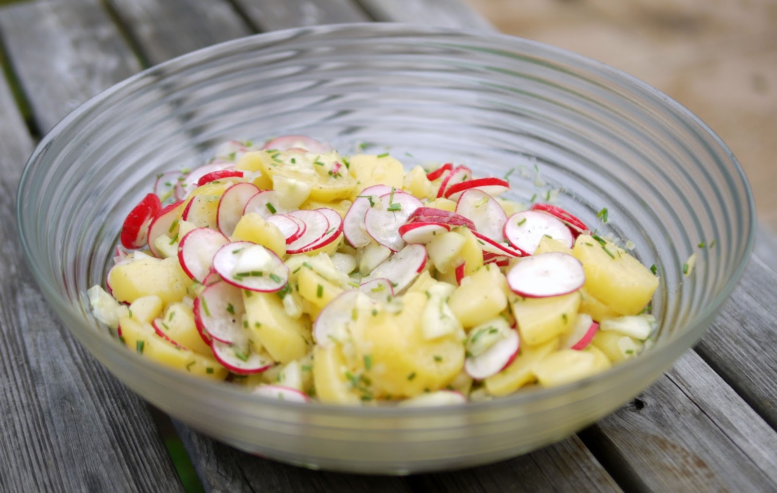 Experimente aus meiner Küche: Kartoffel-Radieschen-Salat