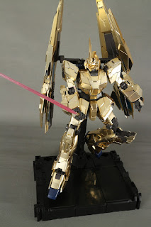 PG 1/60 RX-0 Unicorn Gundam 03 Phenex, Daban Model