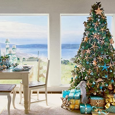 coastal Christmas tree