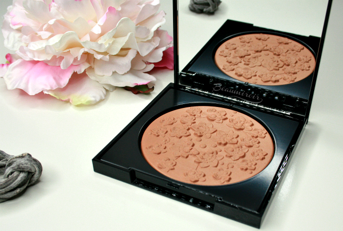 CHANEL · Les Beiges Oversize Healthy Glow Sun-Kissed Powder Summer 2022