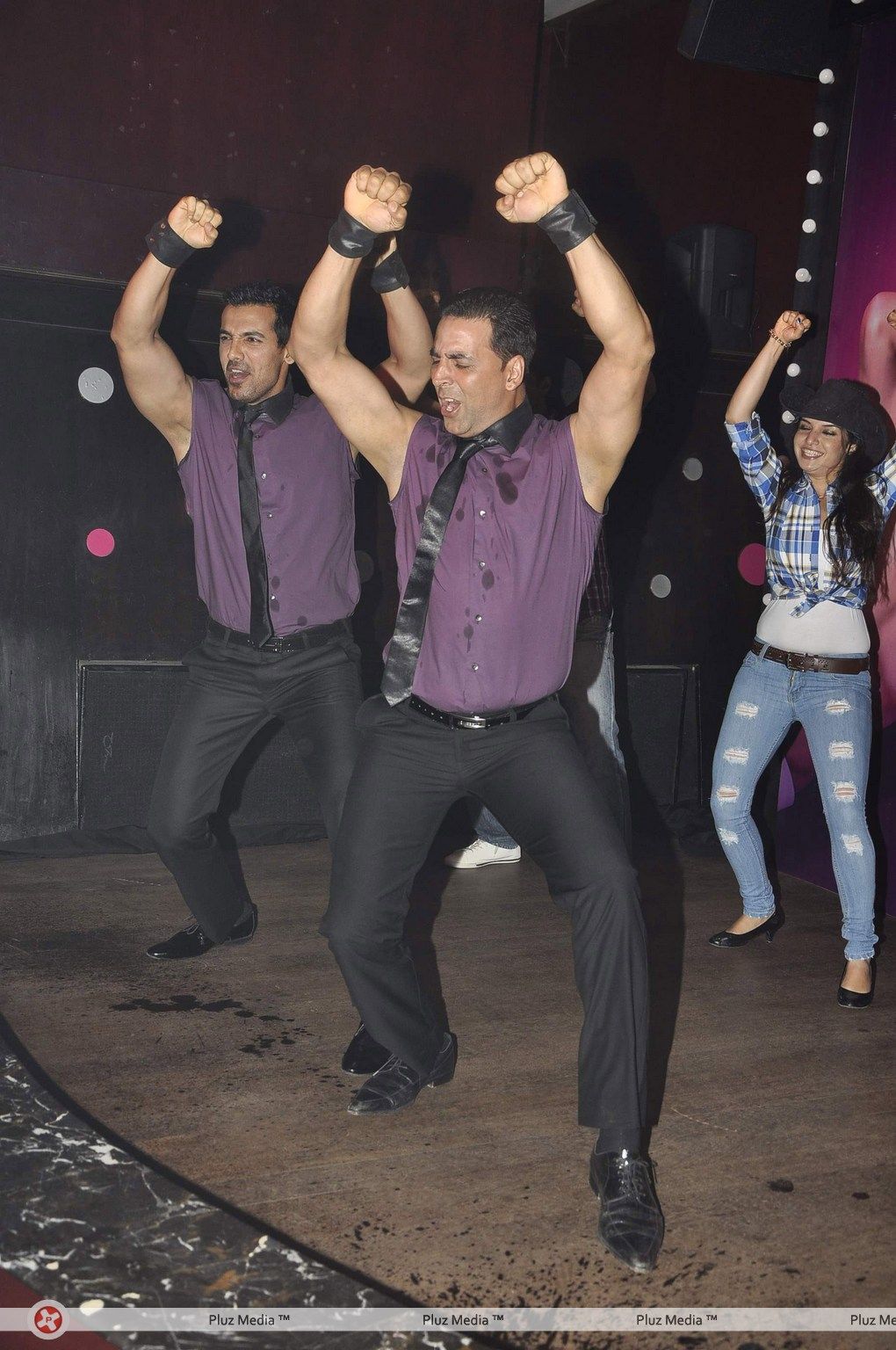 images.gallery Desi Boyz