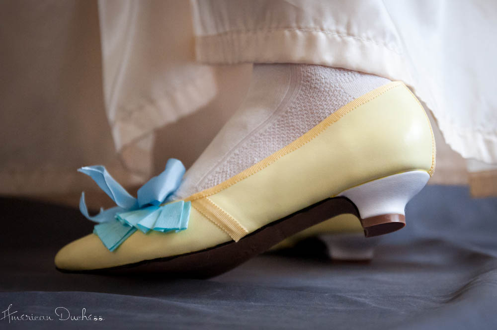 V82 How To Decorate Pemberley Regency Shoes Like It�s 1789