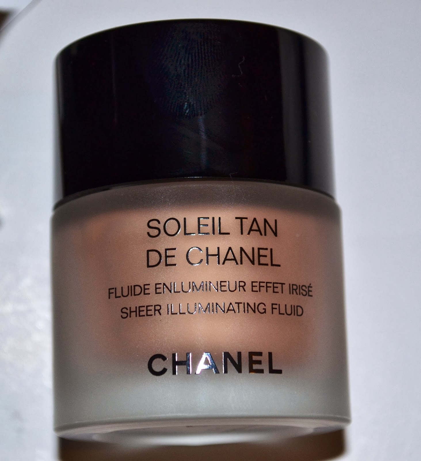 No Pain No Beauty Bling Bling!! Chanel Soleil Tan De Chanel (Sheer Illuminating Fluid) in