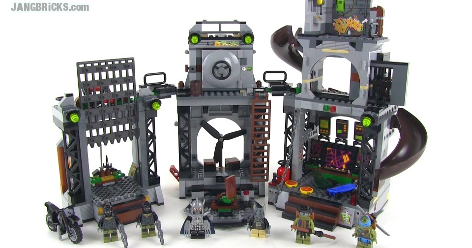 Stevenson hvor som helst Klage JANGBRiCKS LEGO reviews & MOCs: LEGO Ninja Turtles 79117 Turtle Lair  Invasion set Review!