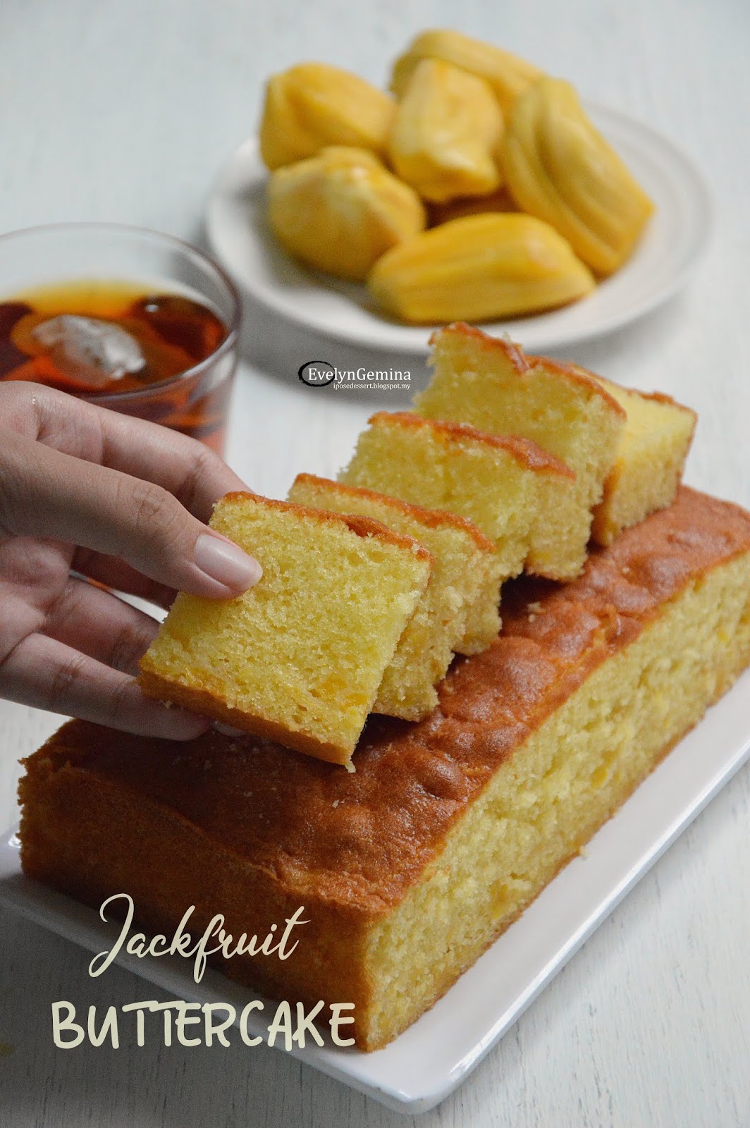 I POSE DESSERTS... JACKFRUIT BUTTERCAKE