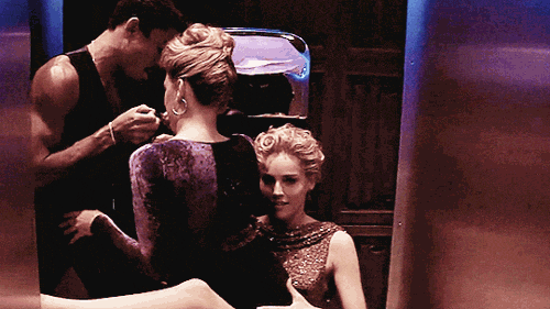 Sharon Stone Flash Gif