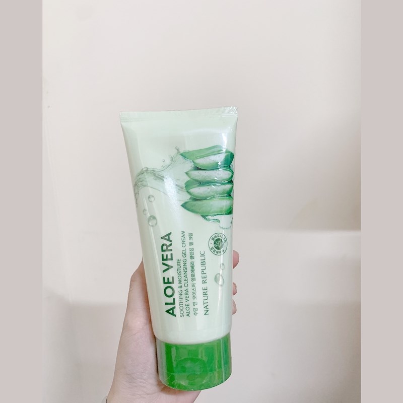 Nature Republic Kem tẩy trang Soothing & Moisture Aloe Vera Cleansing Gel Cream 150ml