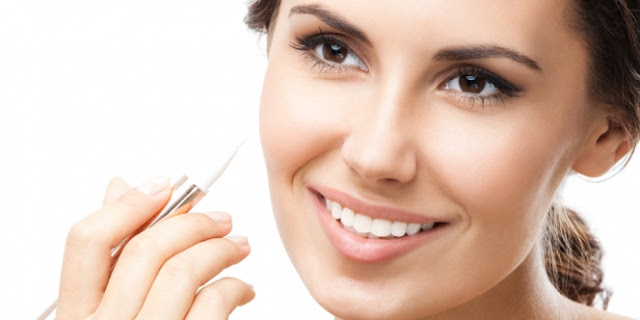 Tips Menggunakan Make-Up agar Tetap Tampil Cantik di Siang Hari