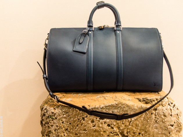 Louis Vuitton's US$39,000 airplane bag goes viral