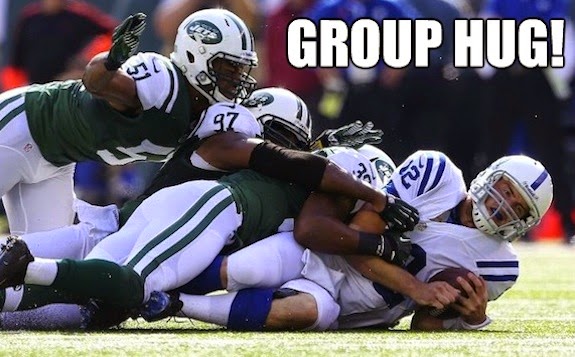 Image by Harris Pemberton on Because football | Nfl funny, Funny