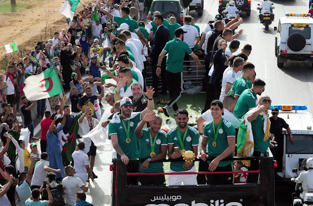  صور المنتحب الوطني الجزائري pictures team national algerian
