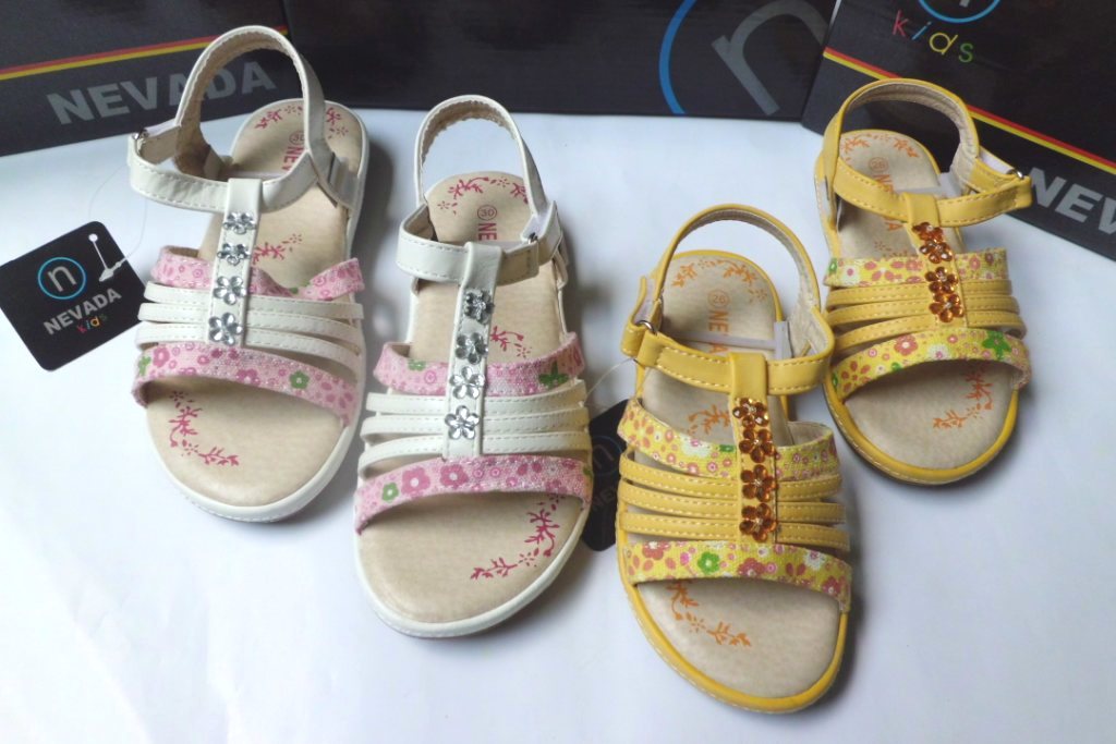 Selamat Datang di Lumintung Shop :): Nevada Sendal Sepatu Anak Wanita