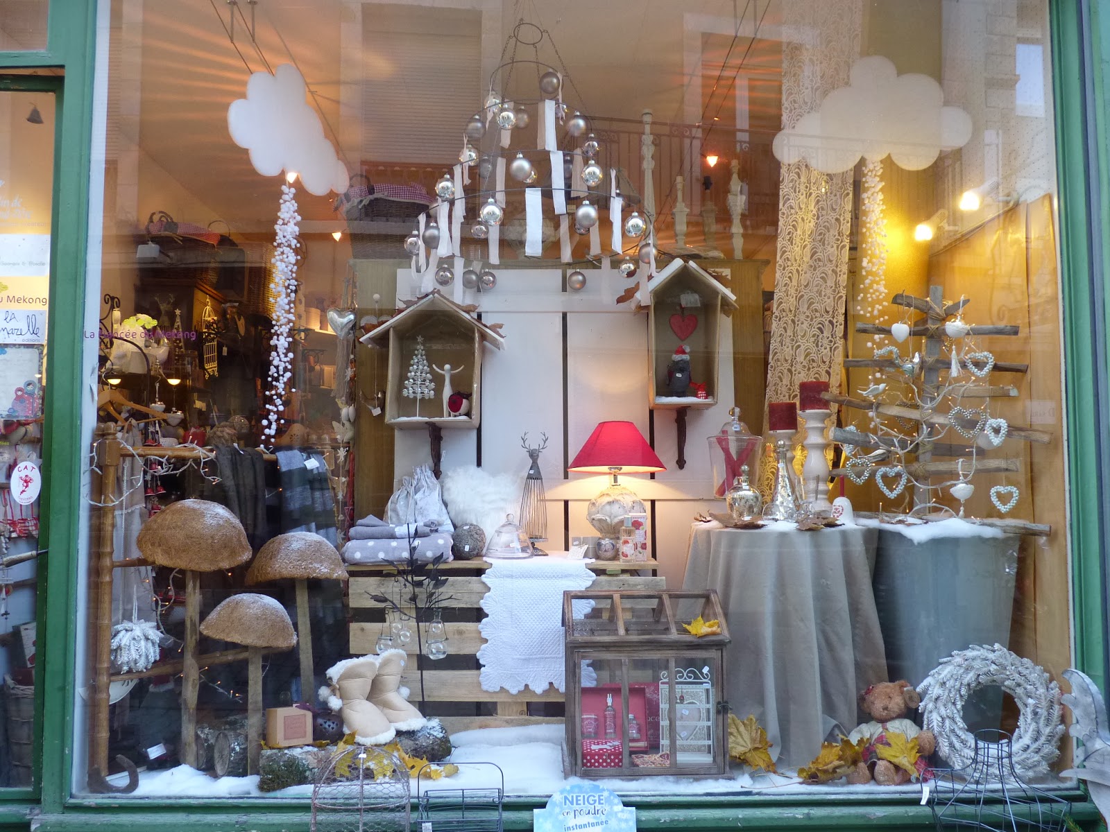 le bois des fées: Vitrine de noël.