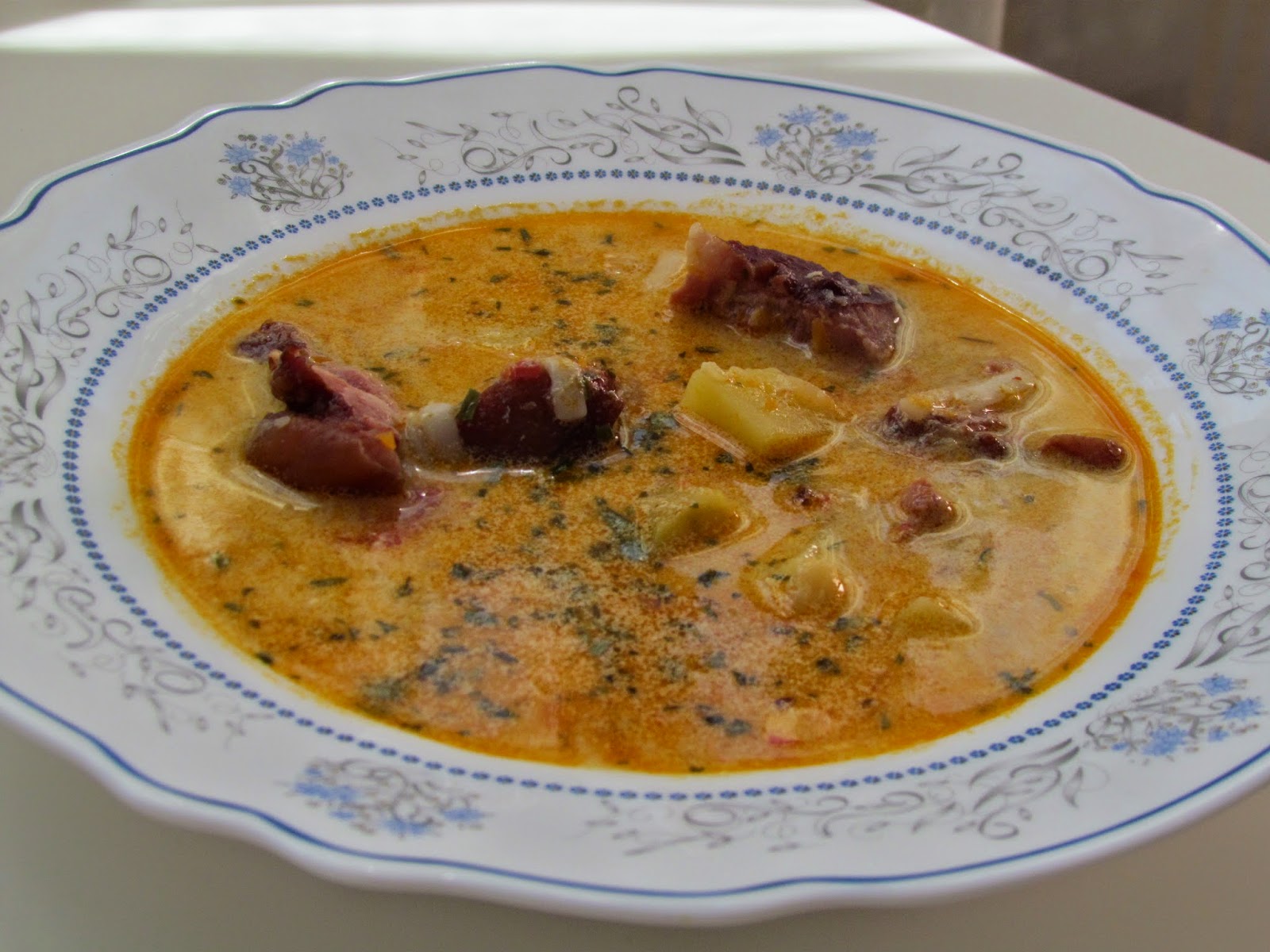 Ciorba de cartofi cu afumatura / Potato soup with smoked meat