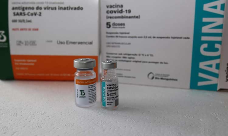 Covid-19: Bahia recebe na sexta lote com 566.750 doses de vacinas para a 2ª dose