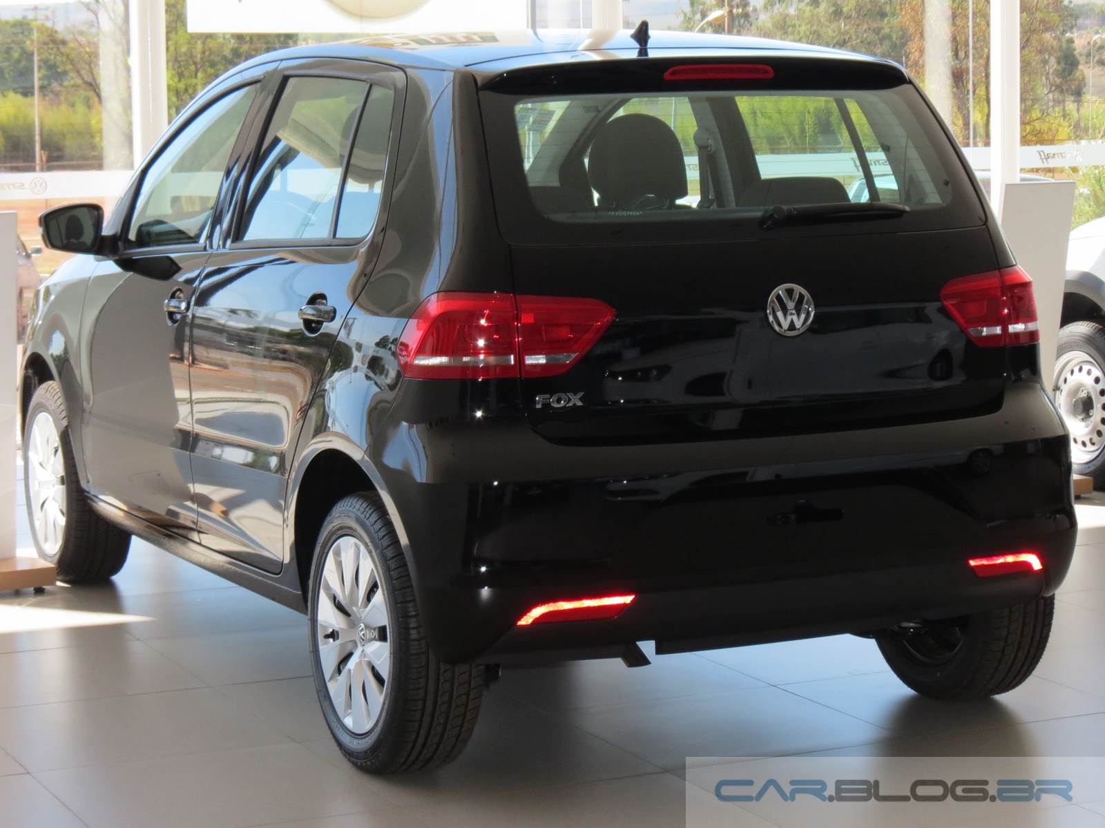 Novo VW Fox 1.0 Trendline 2015