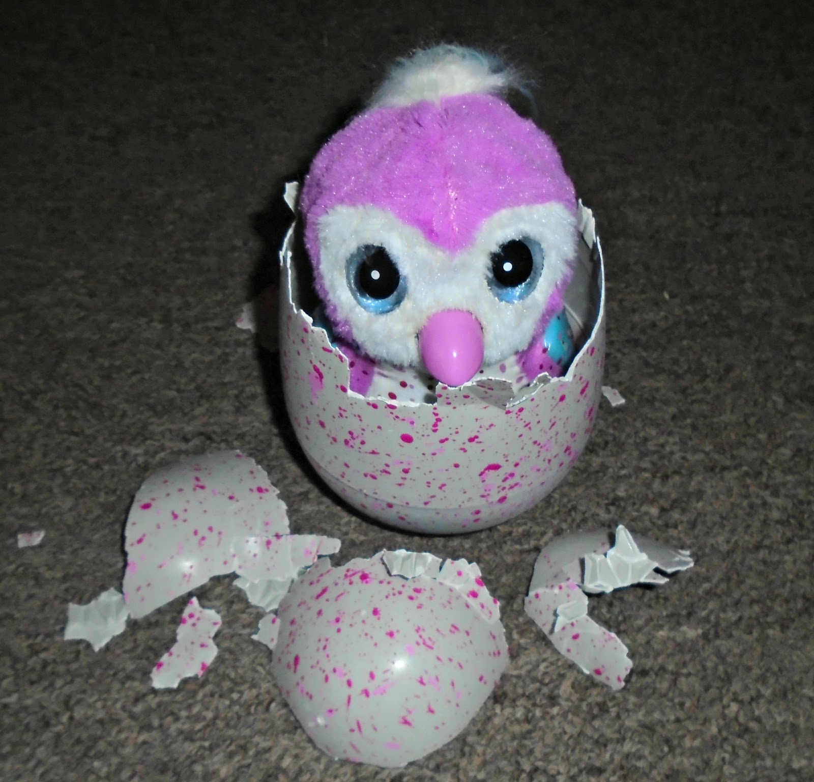 Tantrums To Smiles: Hatchimals **REVIEW**
