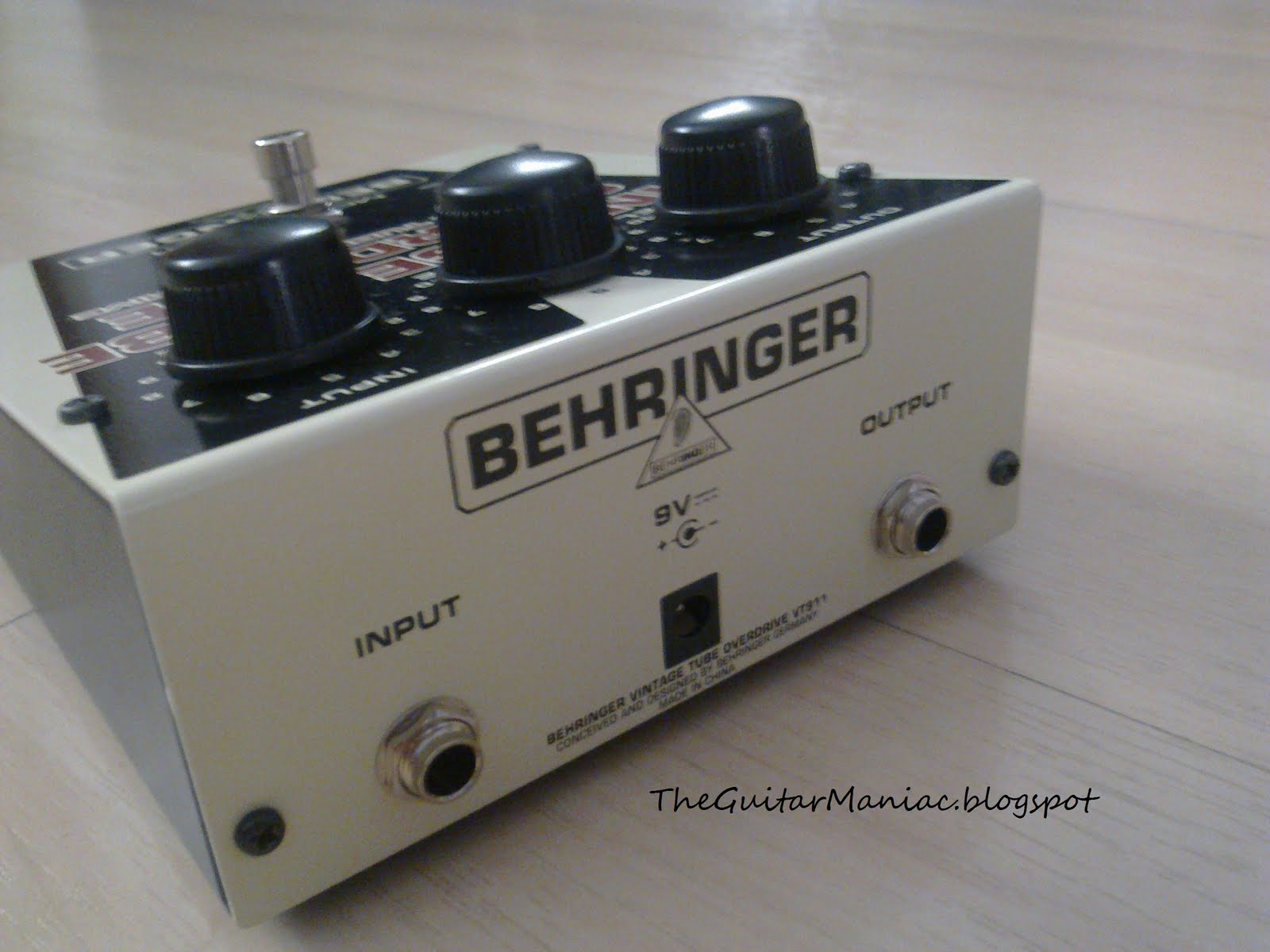 ThE GuiTaR MA|\|IAC: SOLD: Behringer VT911 Vintage Tube Overdrive