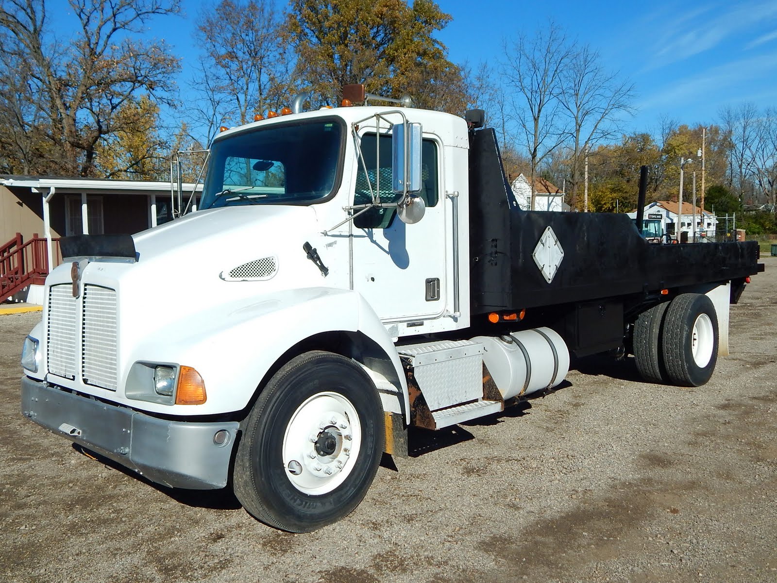 Used Semi Trucks, Used Trailers, Equipment, Heavy Duty Truck Parts