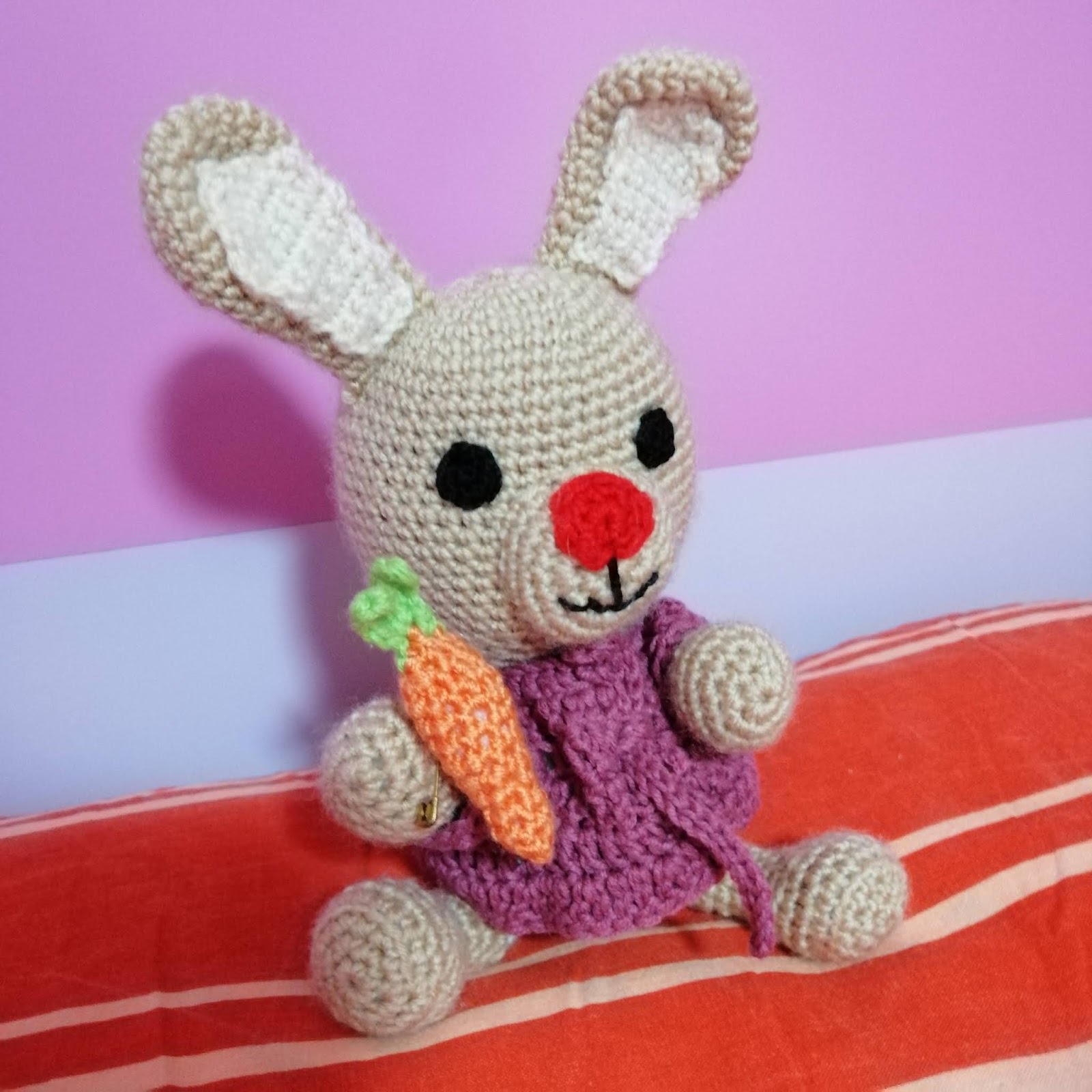 saint bernard dog amigurumi