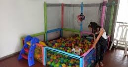 alquiler de piscina de pelotas