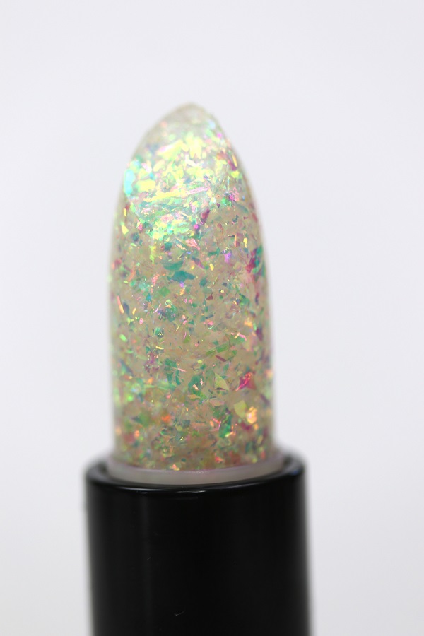 Glam & Shine Beautyblog essence glimmer Glow Lipstick