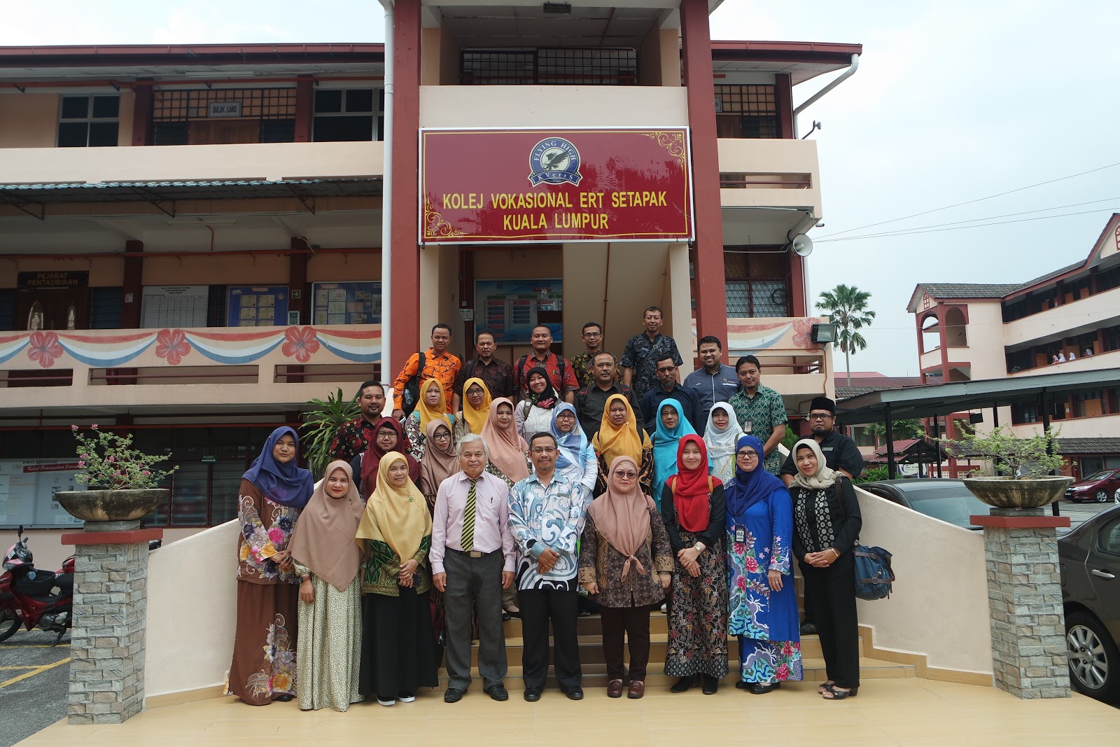 RPP PJJ BAHASA INDONESIA KELAS XI PERTEMUAN KE8 TEKS