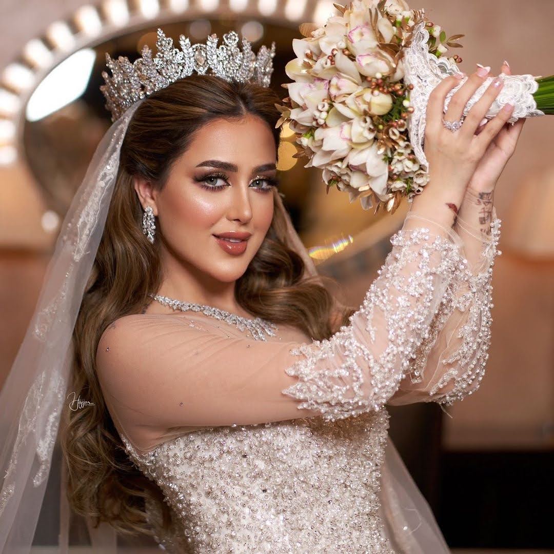 Neda Yasee Age, Wiki, Photos, and Biography FilmiFeed