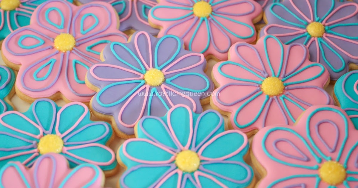 The Royal Icing Queen Flower Cookies