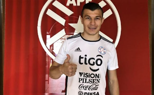 Oficial: Toluca, firma Braian Samudio