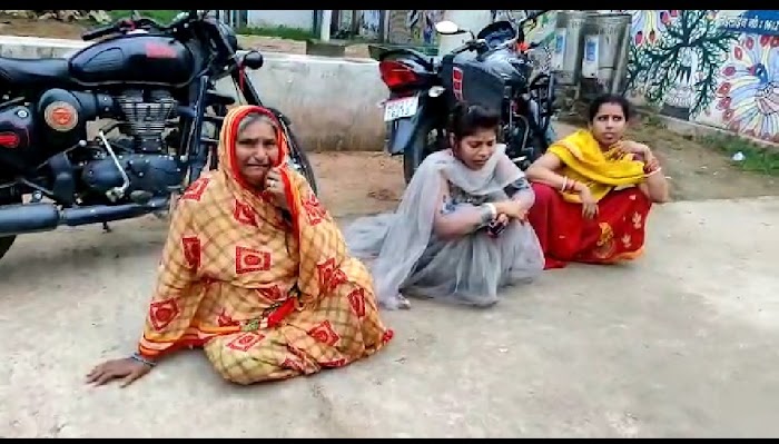 दबंगो का कहर तीन महिलाओं को बुरी तरह पीटा।।