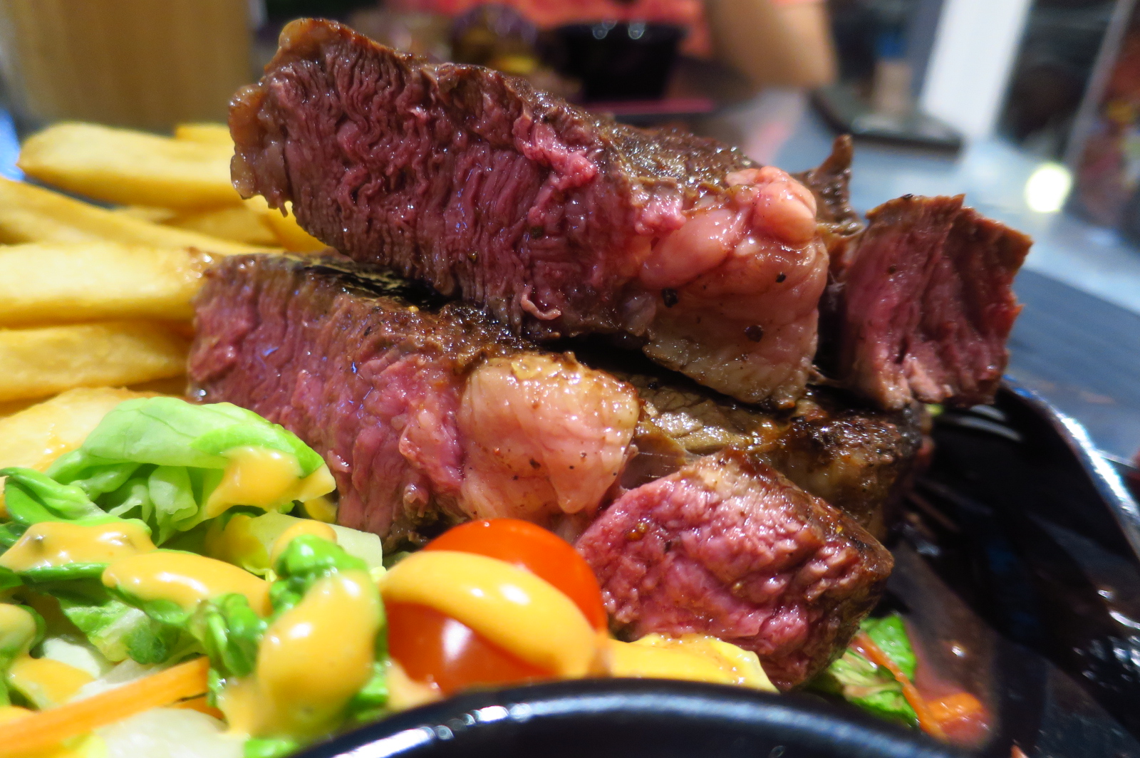 Small Potatoes Make The Steak Look Bigger A 350g New Zealand