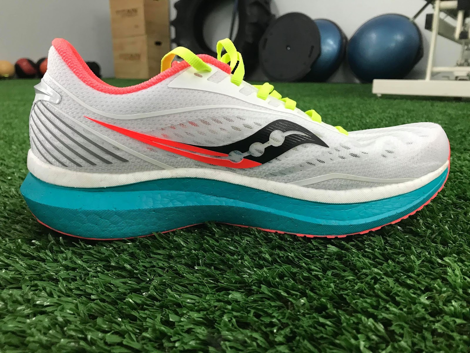 Saucony Endorphin Speed Multiple Tester Review - DOCTORS OF RUNNING