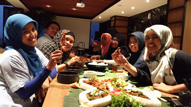 sego-grudukan-batiqa-hotel-surabaya