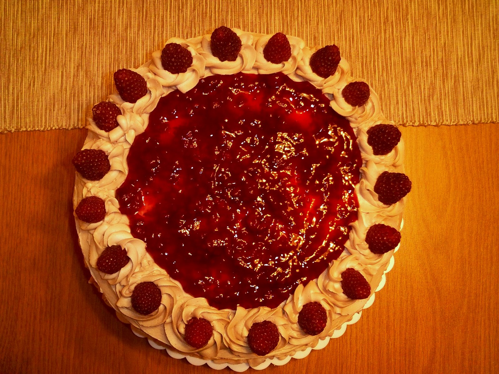 Cake It Up Raspberry Hazelnut Cake