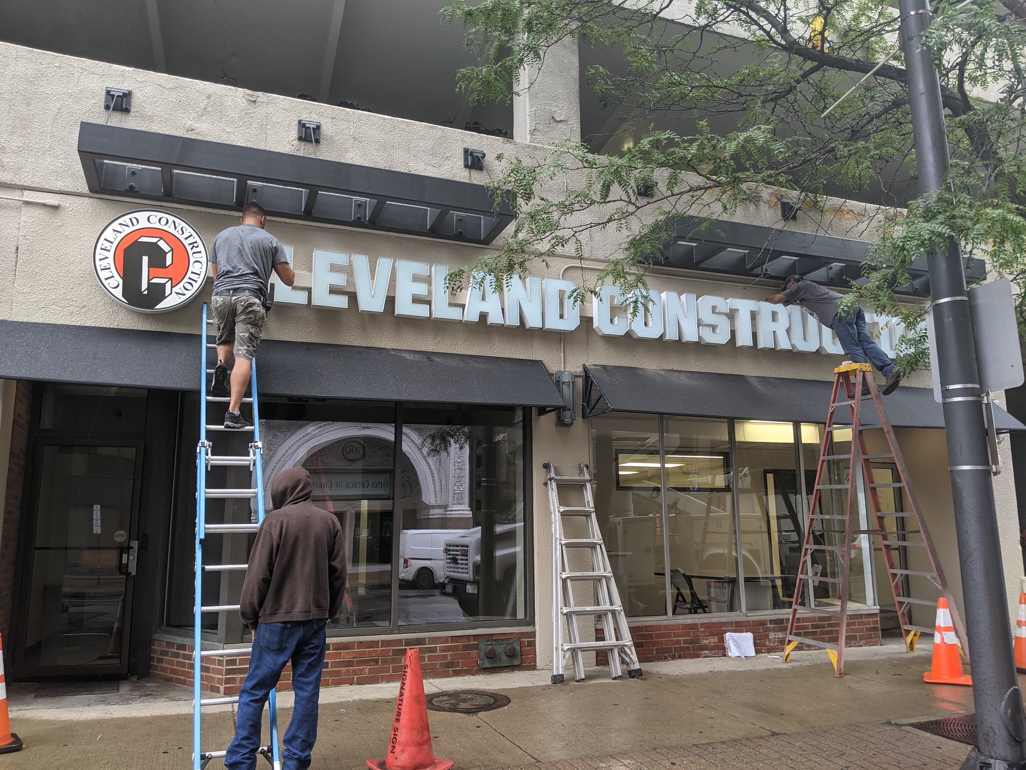 NEOtrans Why Cleveland Construction's new office is an amazing sign