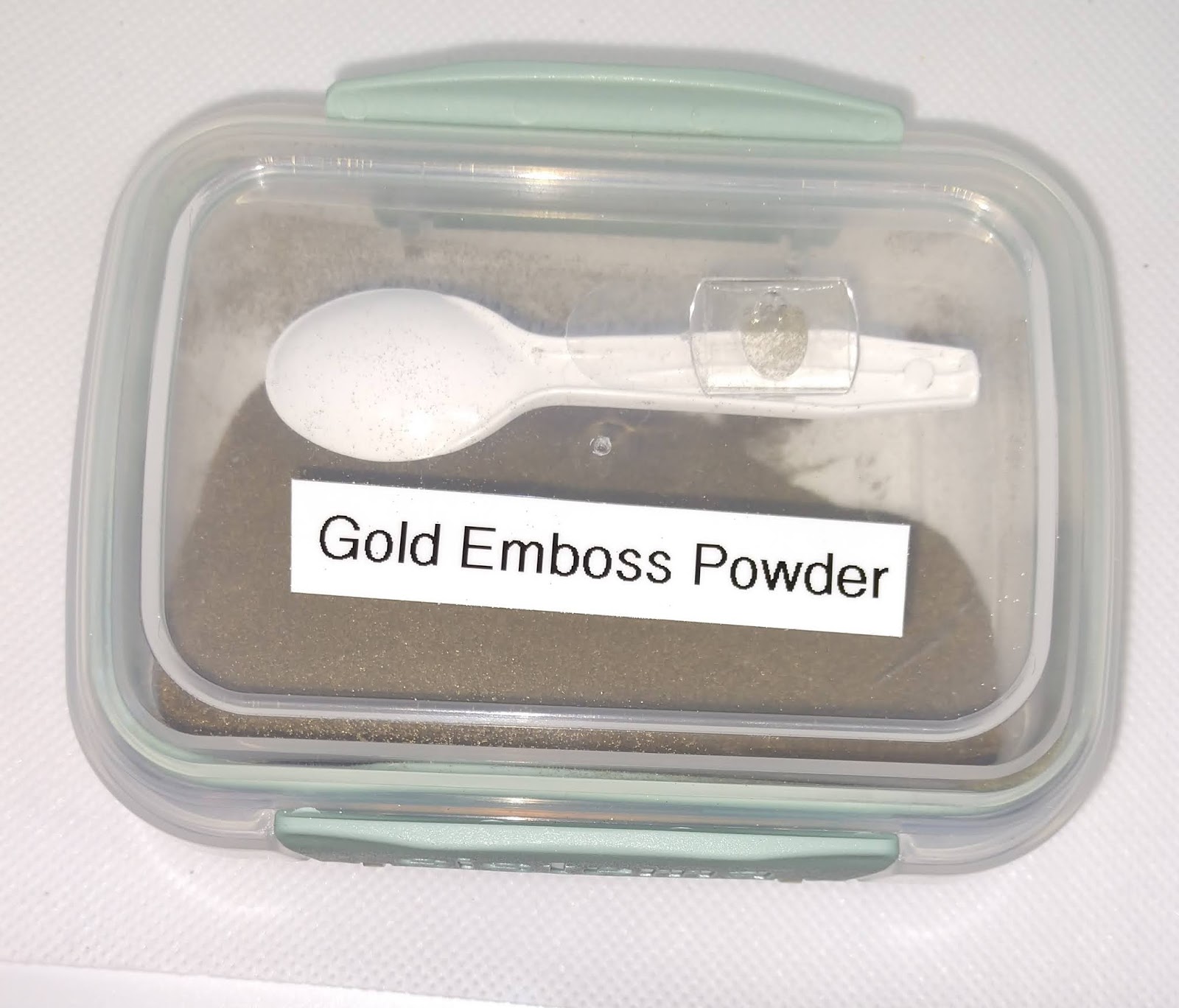 Magnolia's Place: An Embossing Powder Storage Idea