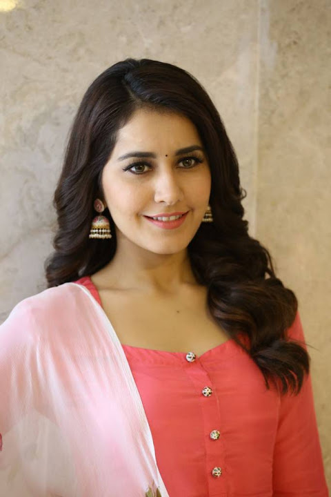 Raashi Khanna Stills At Tholi Prema Movie Success Meet