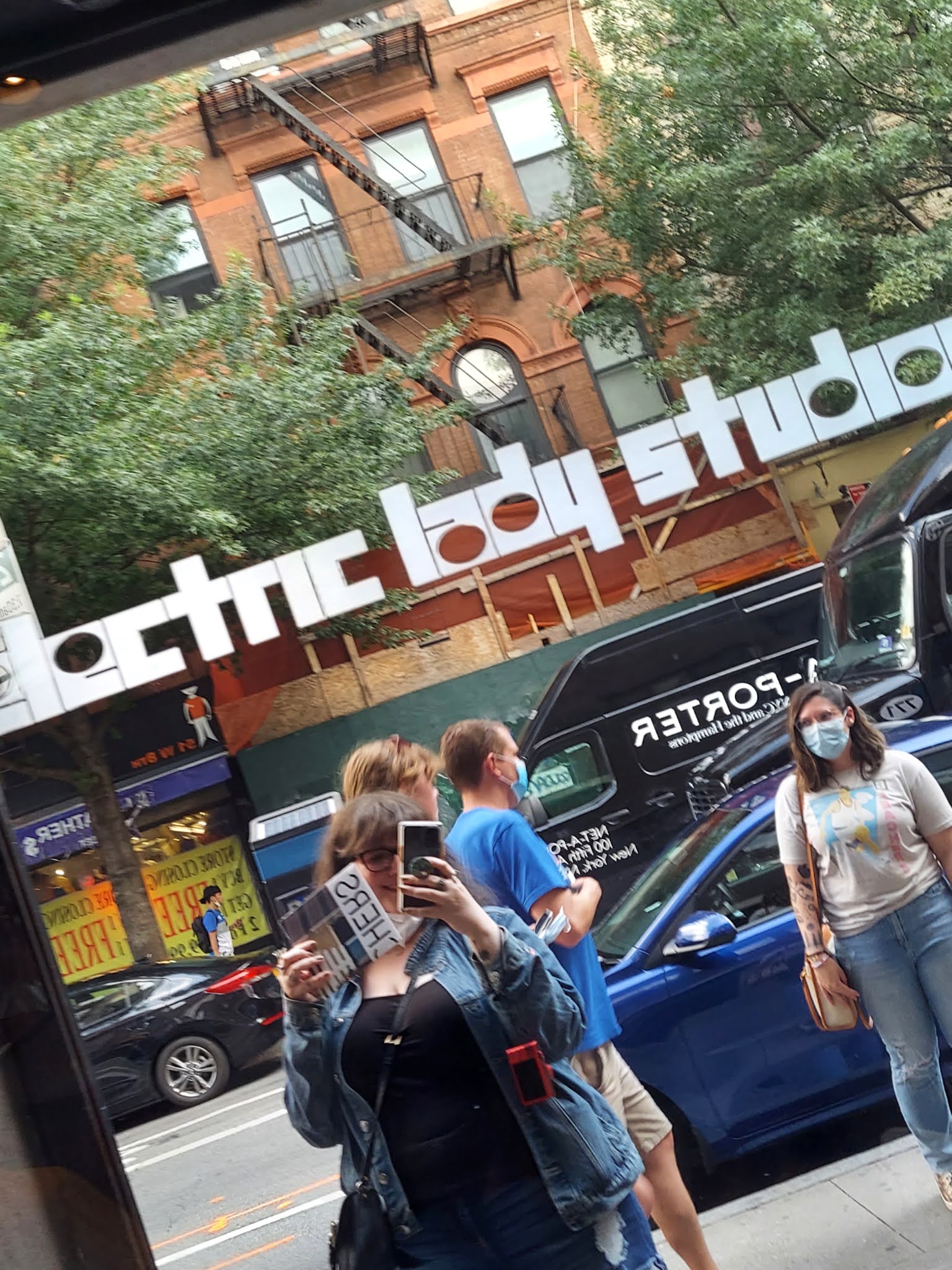 Bleachers Take the Sadness Out of Saturday Night Fan Event + Meeting