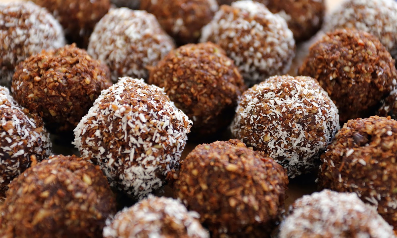 Jasmin Smith CHOC ORANGE BLISS BALLS