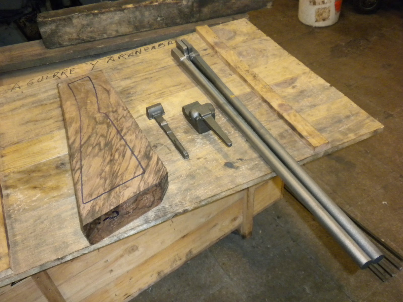 No más páginas en blanco Fabricando un arma a la eibarresa