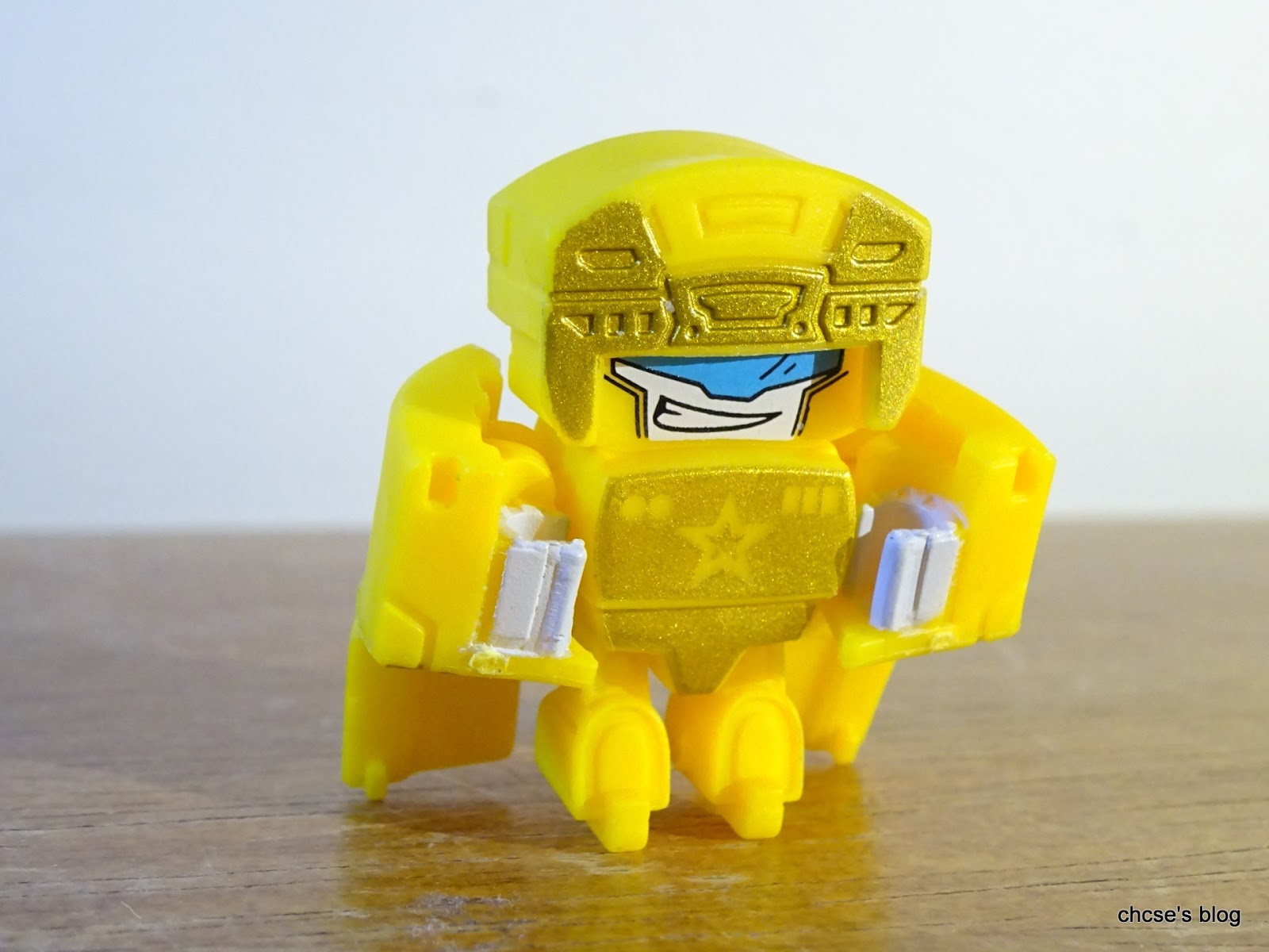 ChCse's blog: Toy Review: Transformers BotBots 24K-Bit (Series 3)