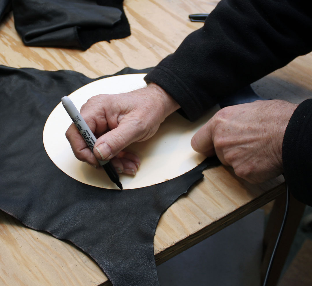 Tom Banwell Leather And Resin Projects Making A Plague Doctor S Hat