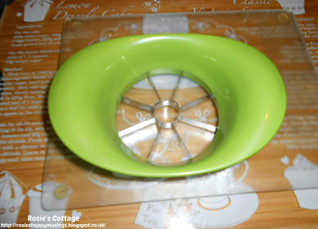 Super Easy Homemade Potato Wedges - I use an apple slicer to make cutting the wedges super easy :-)